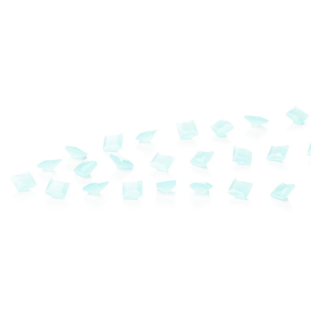 ZIRCONIA CARRE AAA 3MM (1)